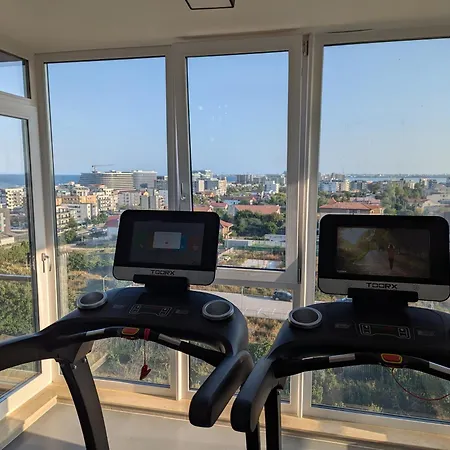 Maya - 2 Camere, Pool, And Private Parking Daire