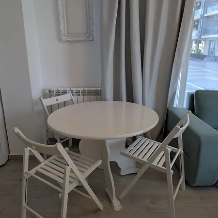 Lejlighed Maya - 2 Camere, Pool, And Private Parking Năvodari